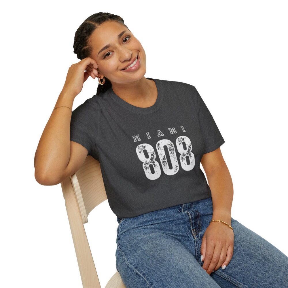 Mami 808 Softstyle T-Shirt - Image 10